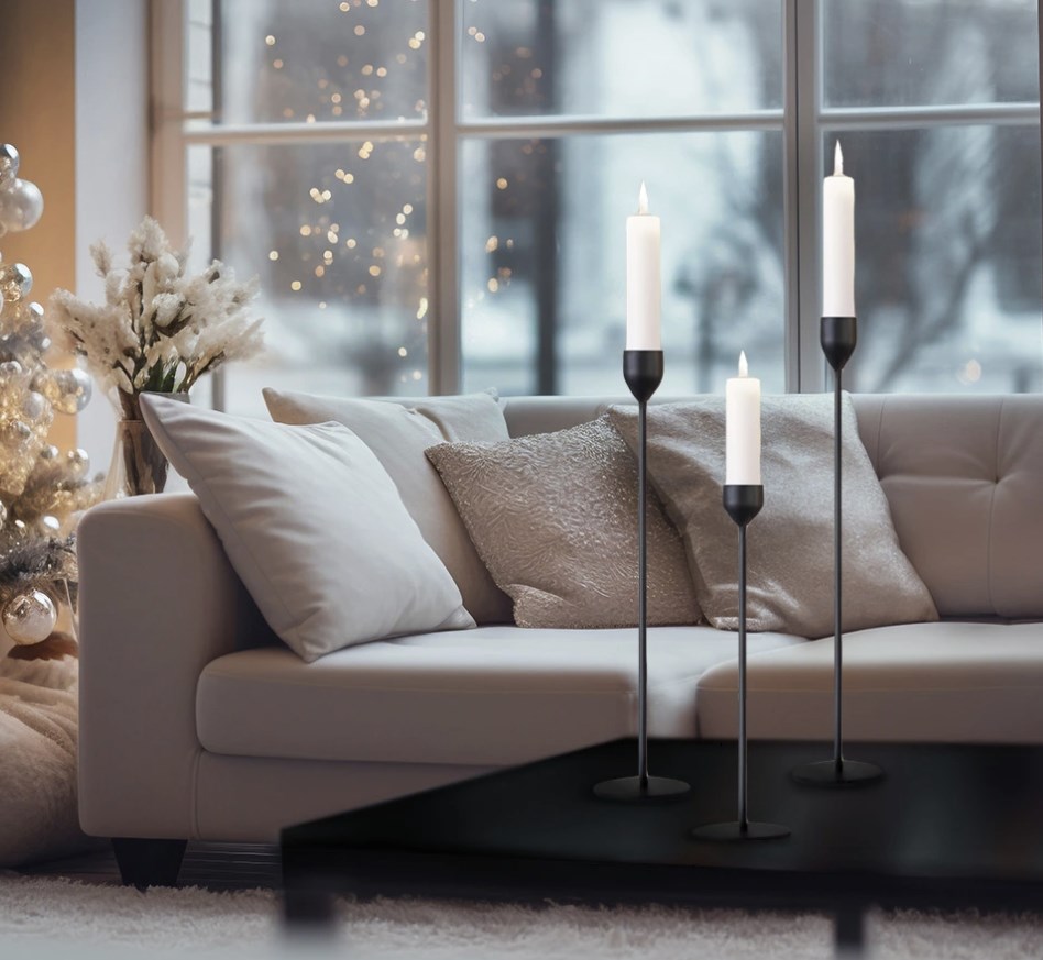 Komplet czarnych świeczników metalowych